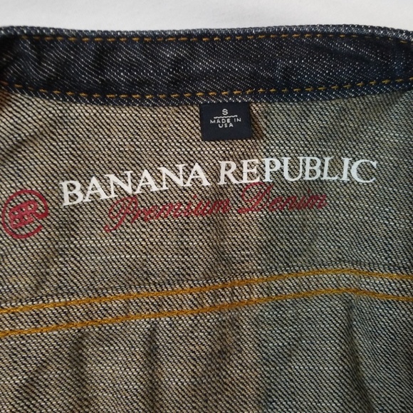 Banana Republic jean jacket - Picture 5 of 8